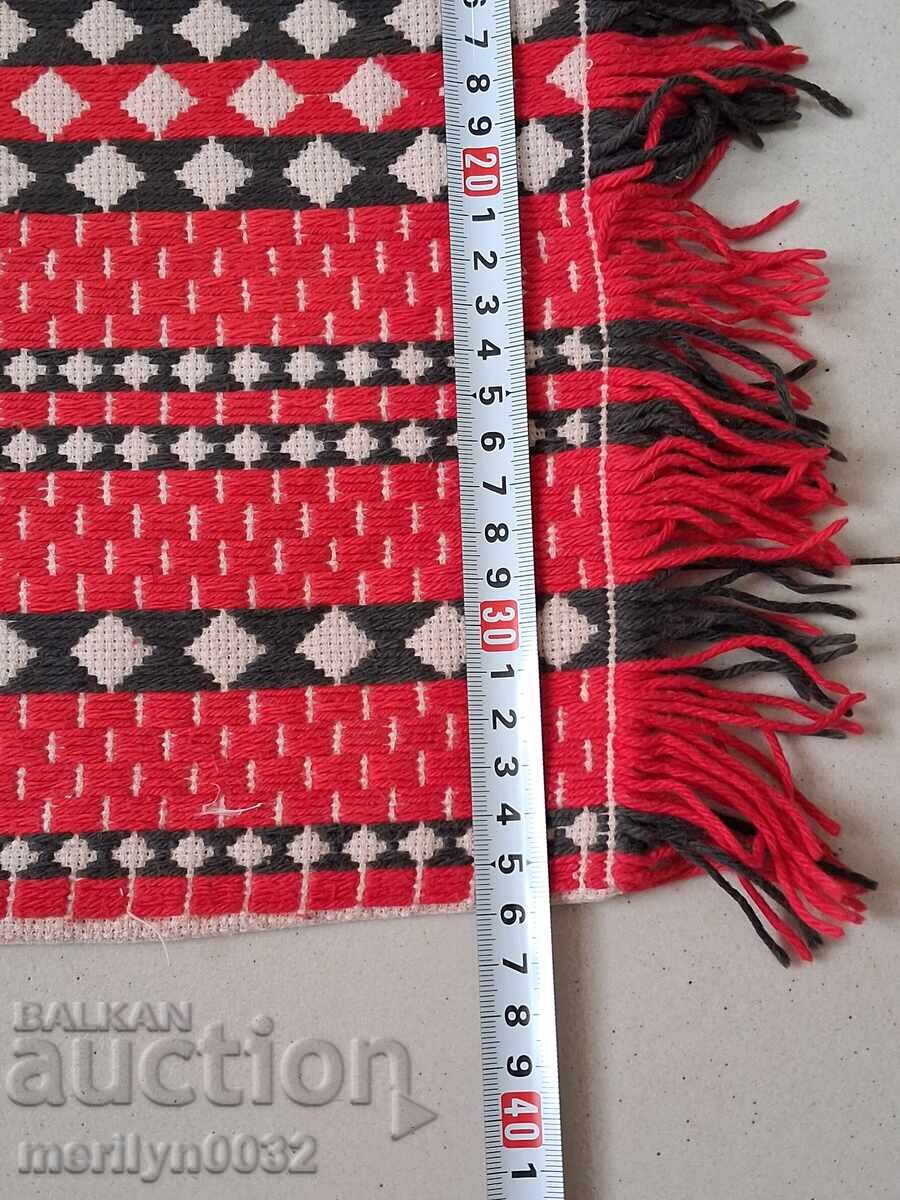 Livrarea Articol interior husa de perna cu broderie bulgareasca