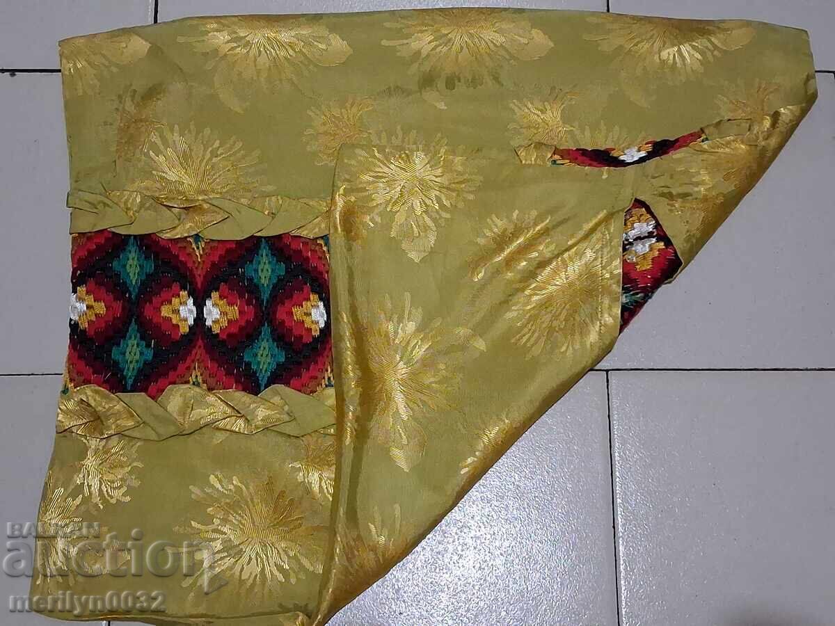Licitație Articol interior husa de perna cu broderie bulgareasca