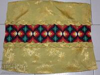 Articol interior husa de perna cu broderie bulgareasca