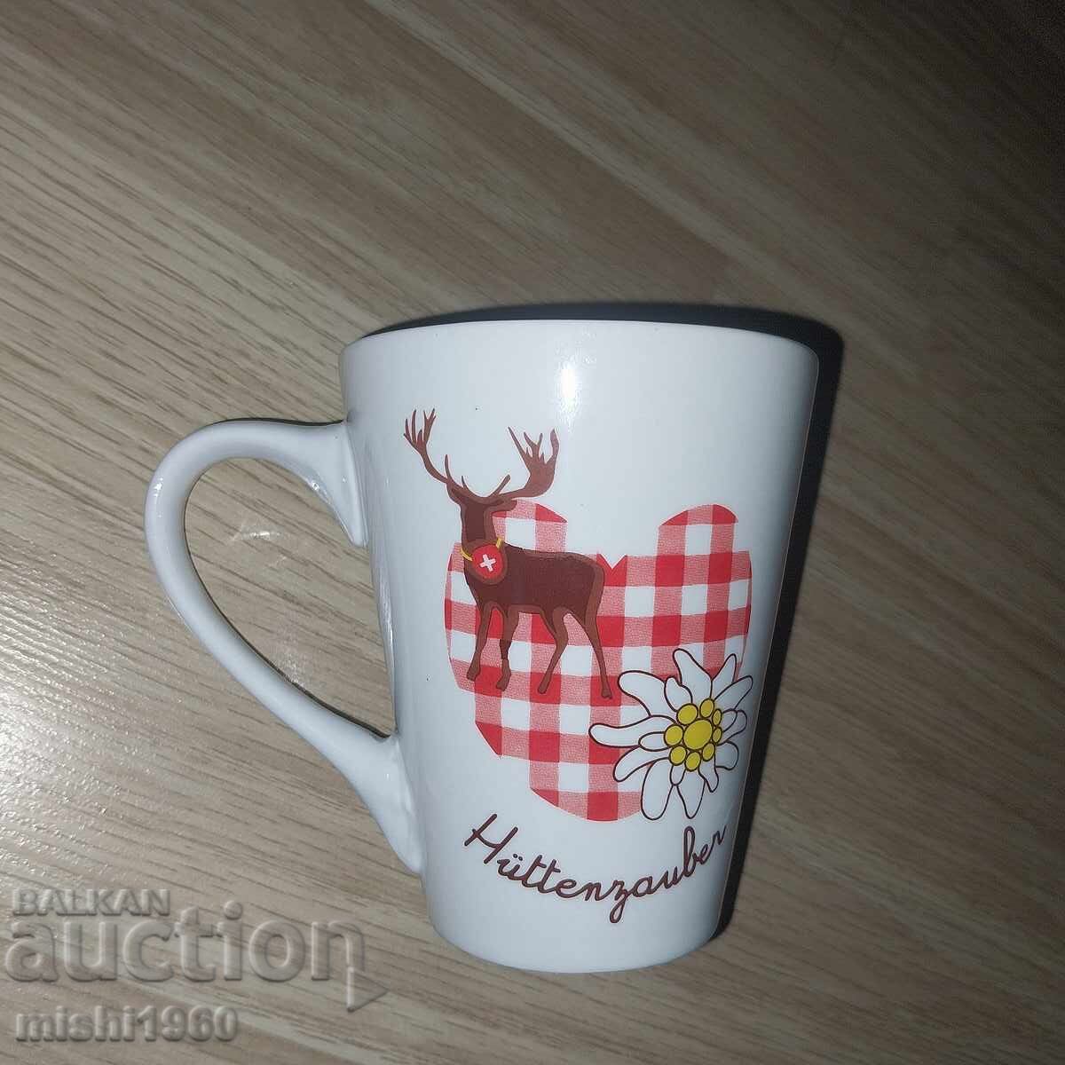 Cană de ceai din porțelan cu preț € 1.50 | 2.93 BGN