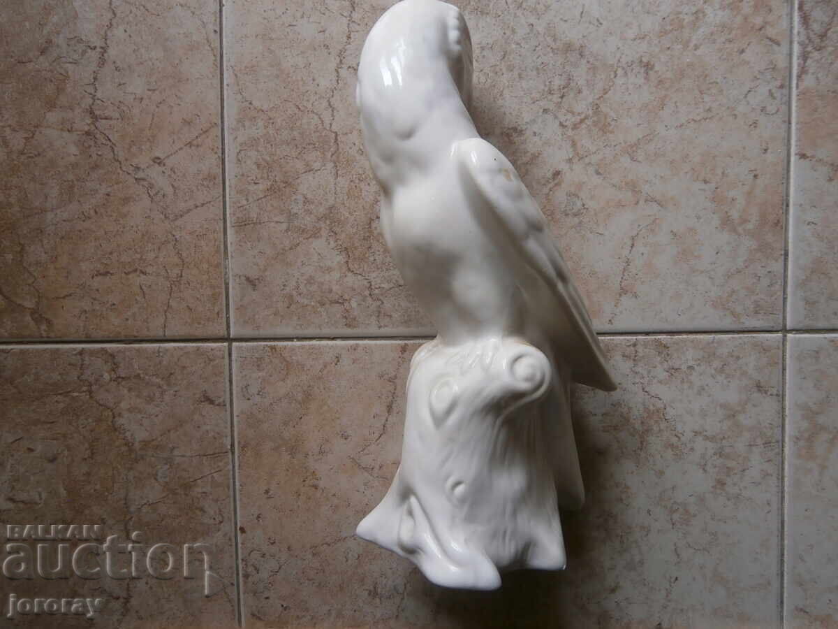 Auction  Porcelain figure 29cm