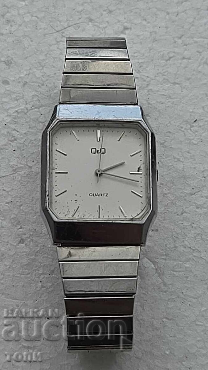 WATCH IS RARE I DON'T KNOW IF THE BZC WORKS!!!!