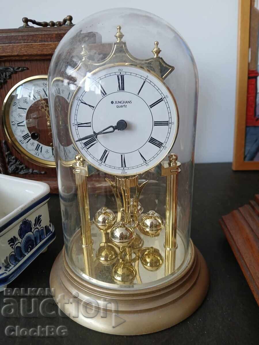 Ceas de masă cuarț Junghans cu pendul rotativ Anniversary