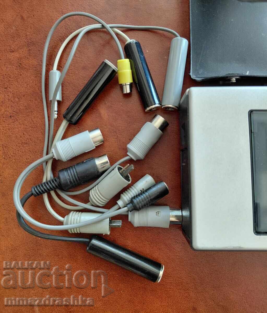 Delivery of Portable National Panasonic cassette player