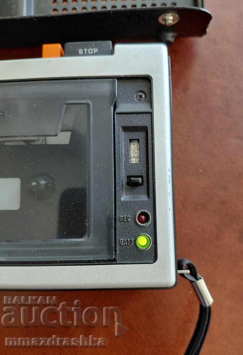 Portable National Panasonic cassette player - 5