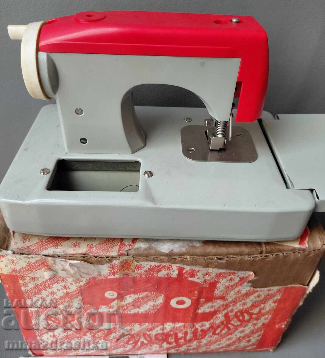 Children's sewing machine Dnipryanochka with box - 5