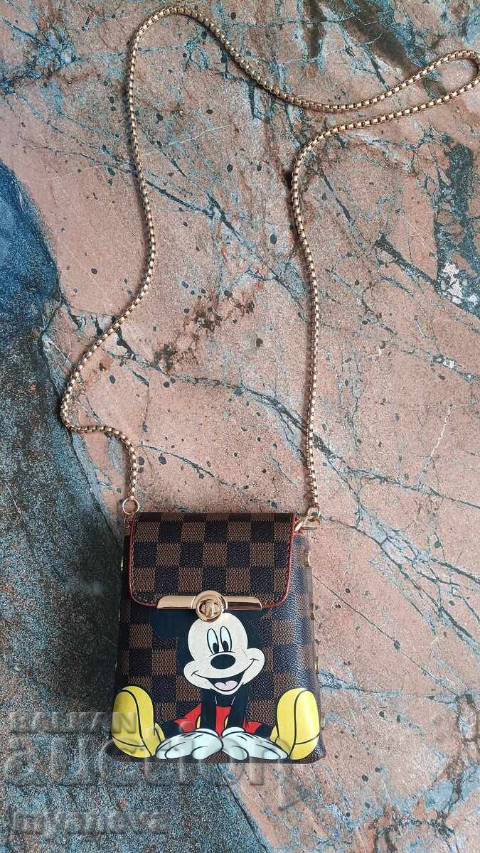 Louis Vuitton, κομψή τσάντα ώμου με στάμπα Μίκυ Μάους με τιμή € 40.00 | 78.23 BGN