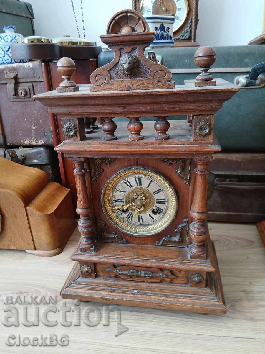 Antique German mantel clock (circa 1880–1900)