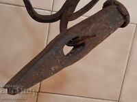 Ciocan vechi de dogar din fier forjat