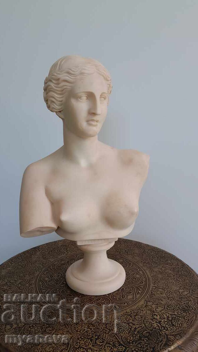 Аукцион Афродита , гръцката богиня на любовта и красотата.