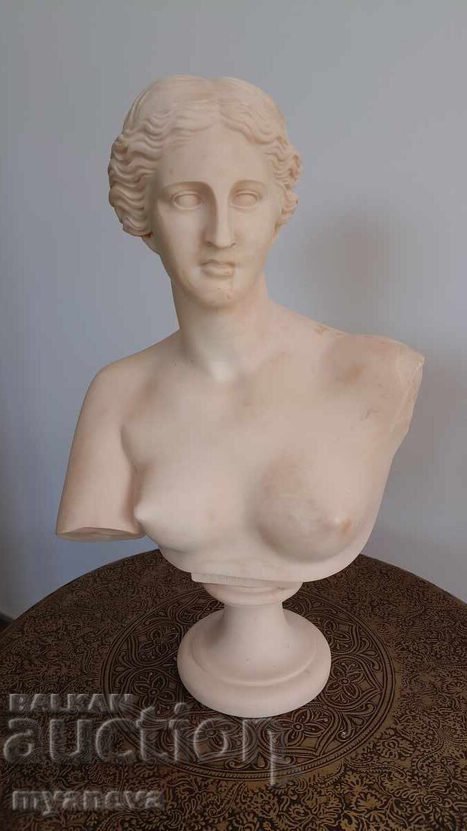 Афродита , гръцката богиня на любовта и красотата. - 6