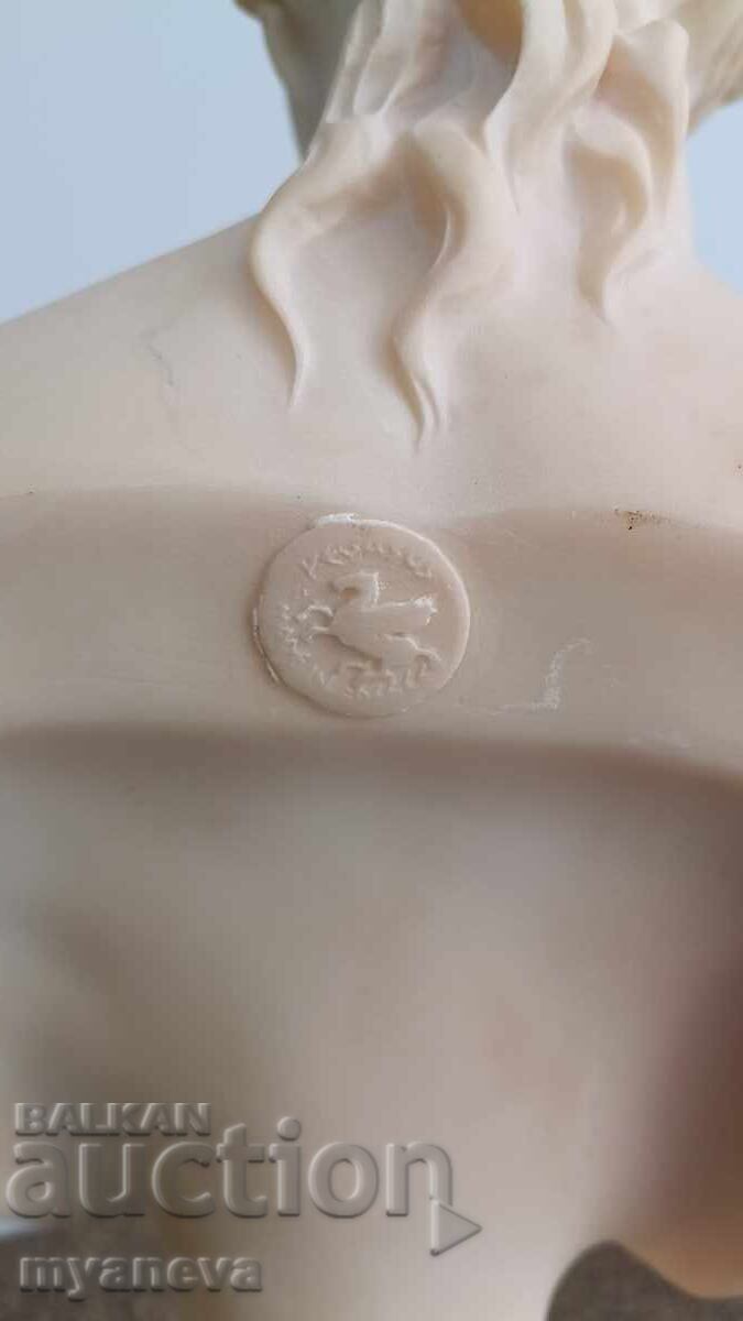 Афродита , гръцката богиня на любовта и красотата. - 7