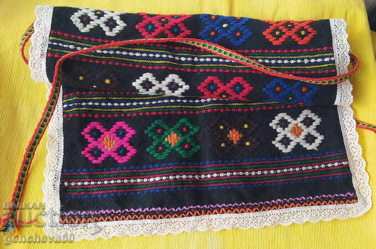 Доставка на Тъкана бродирана престилка