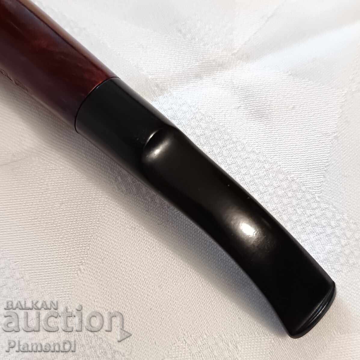 Livrarea Pipă clasică pentru tutun REAL BRIAR. Stil vintage