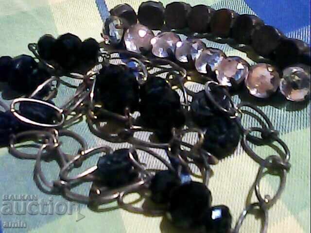 Colier și brățară vechi cu preț € 5.00 | 9.78 BGN