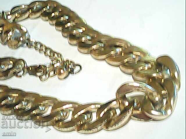 Licitație Colier masiv, placat cu aur frumos