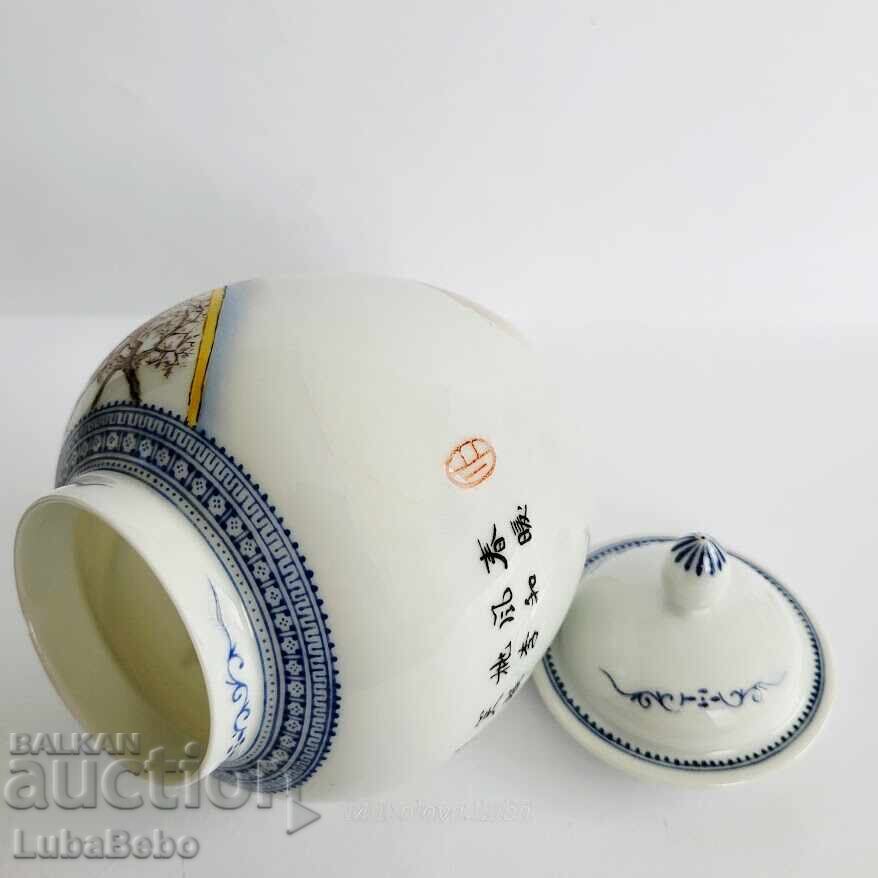 Delivery of Chinese ginger jar on a wooden stand