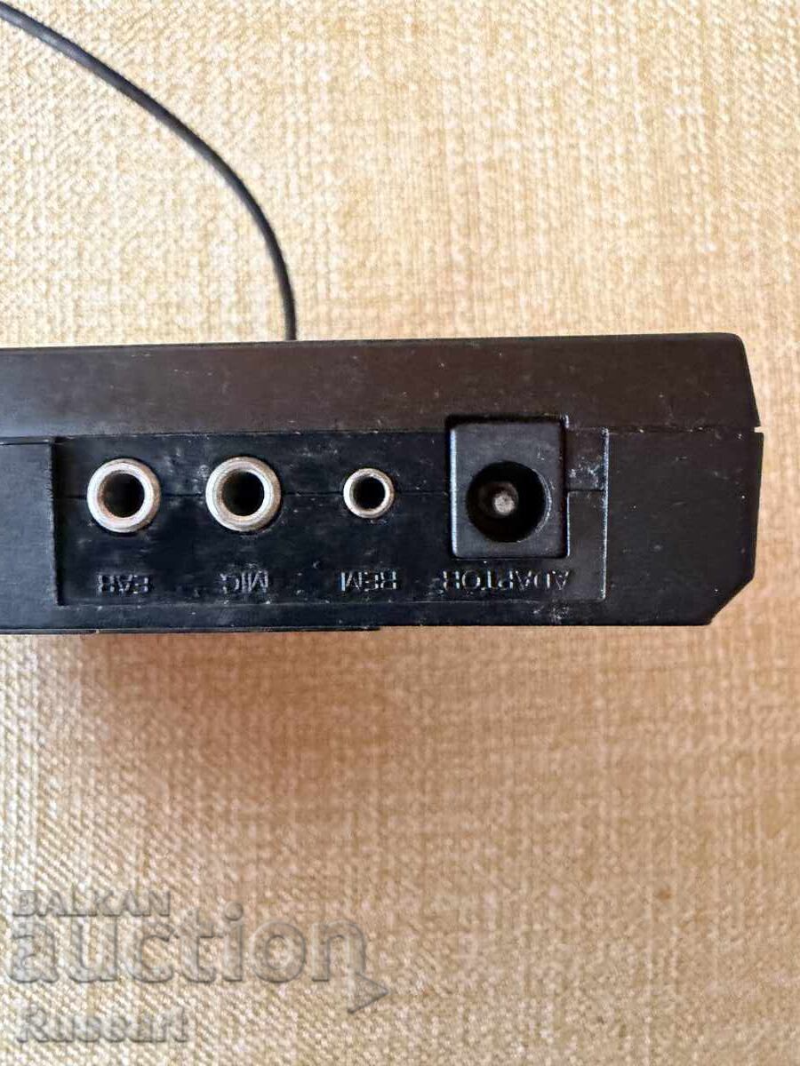 Auction  SHARP CE-50P PRINTER AND CASSETTE INTERFACE