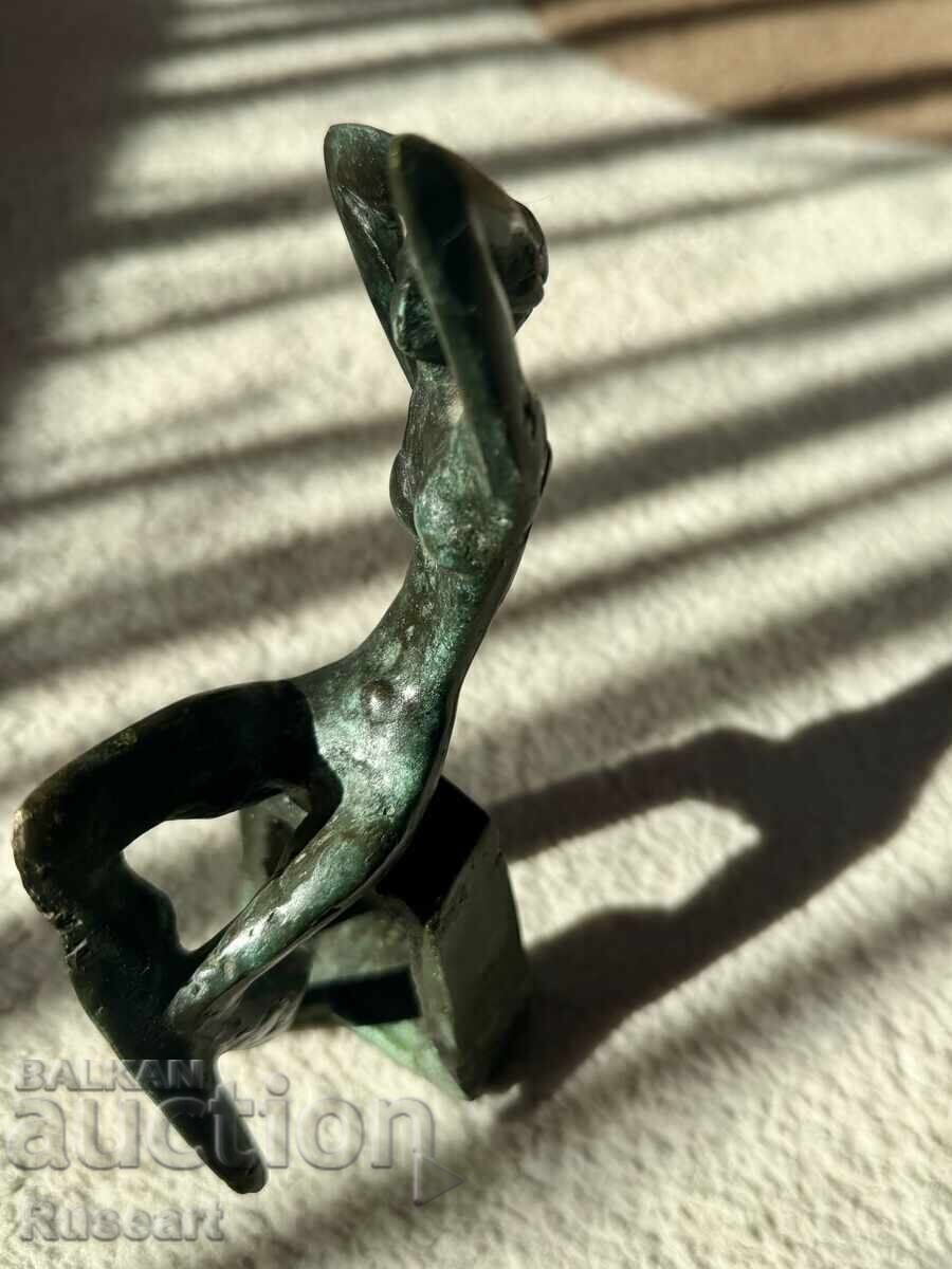 Statuetă bronz Corp feminin de Gheorghi Radulov cu preț € 200.00 | 391.17 BGN