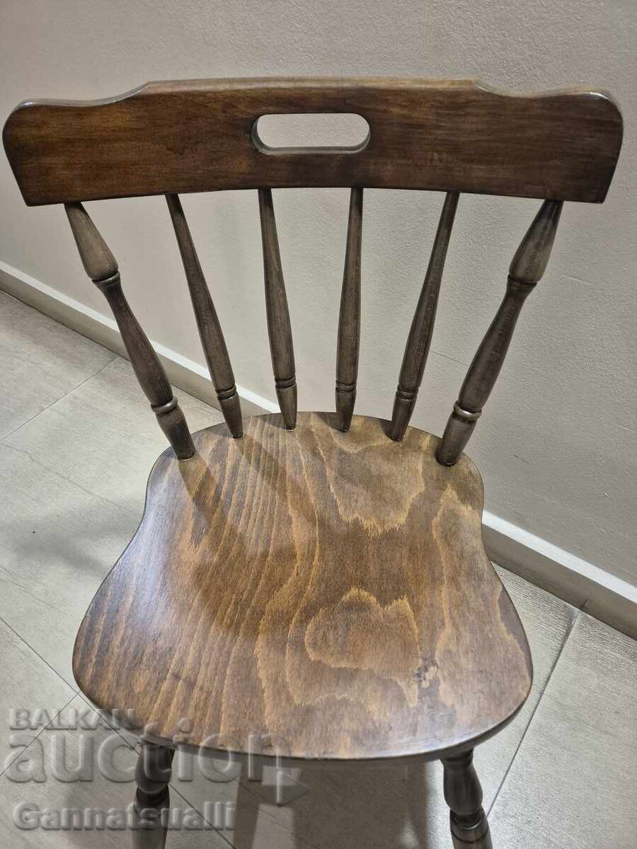 Доставка на Винтидж столове „Уиндзор“ — английска класика (комплект)