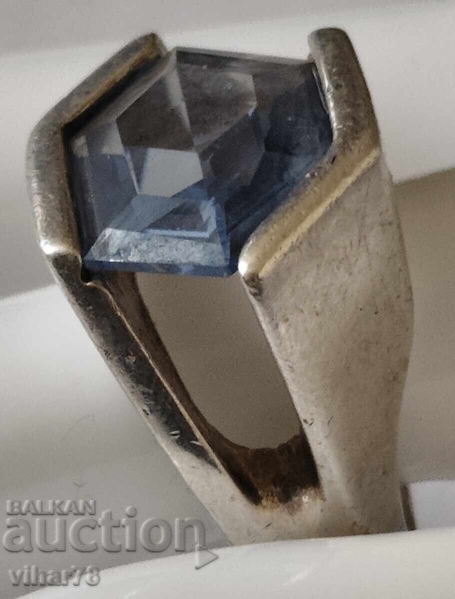 Доставка на Сребърен пръстен