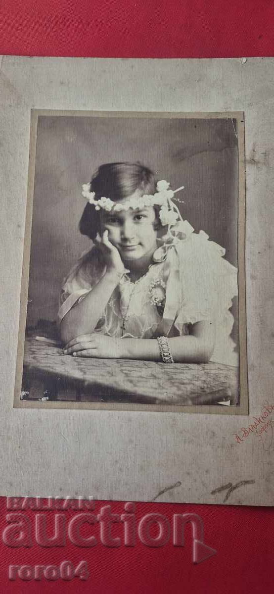 Α. ΒΛΑΝΤΙΚΟΦ - ΠΑΛΙΑ ΦΩΤΟΓΡΑΦΙΑ - ΧΑΡΤΟΝΙ με τιμή € 11.99 | 23.45 BGN