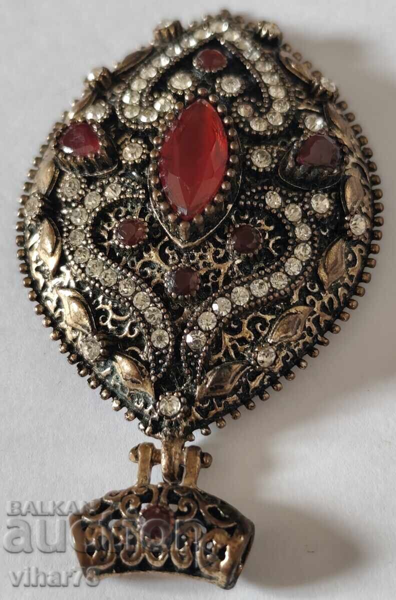 Pandantiv cu preț € 54.99 | 107.55 BGN