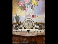 Frumos ceas de șemineu franțuzesc mare cu figurine