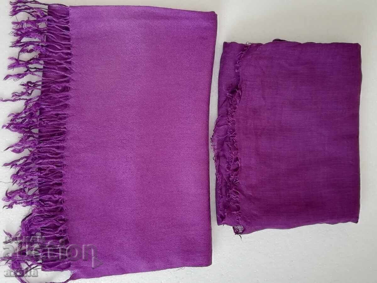 Auction  Two excellent ladies' scarves in purple