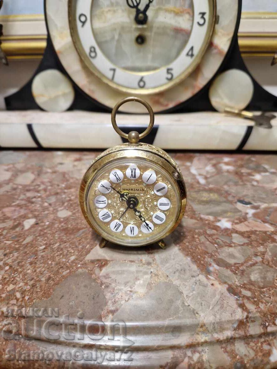 Прекрасен антикварен немски бронзов будилник Marksman