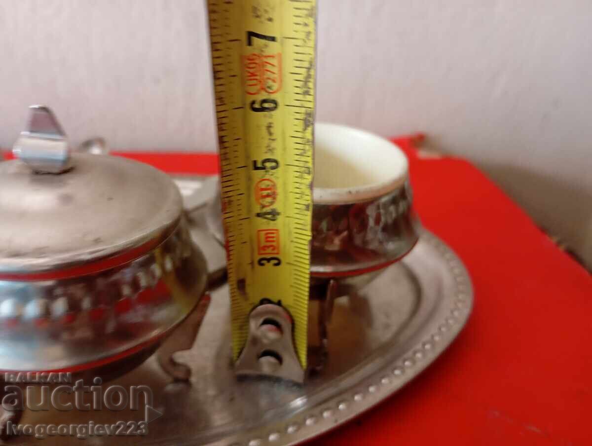 Delivery of Vintage spice set