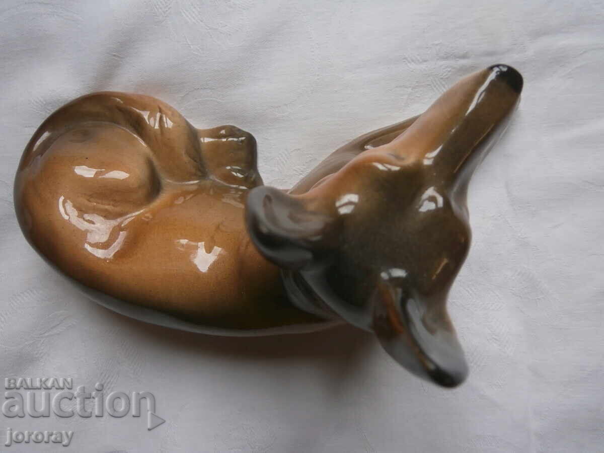 Licitație Figurină din porțelan 20x14 cm