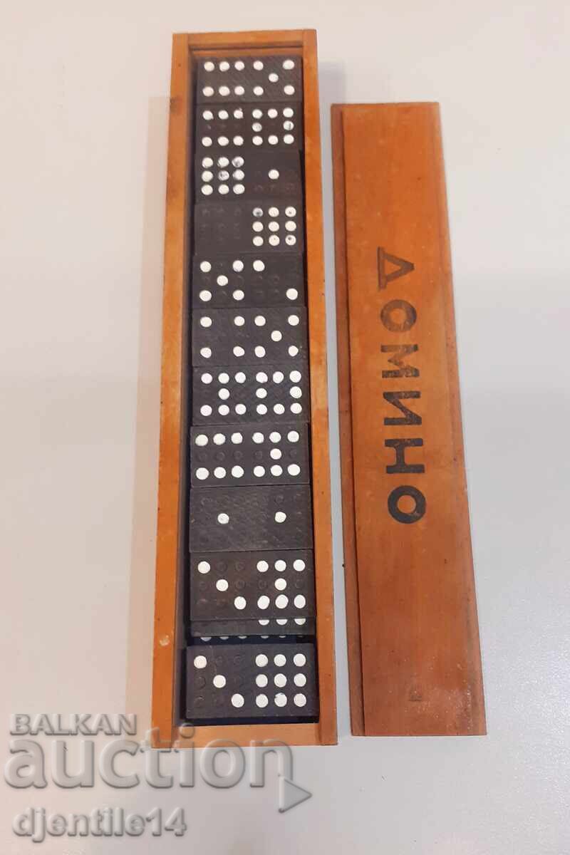 Δημοπρασία Ντόμινο