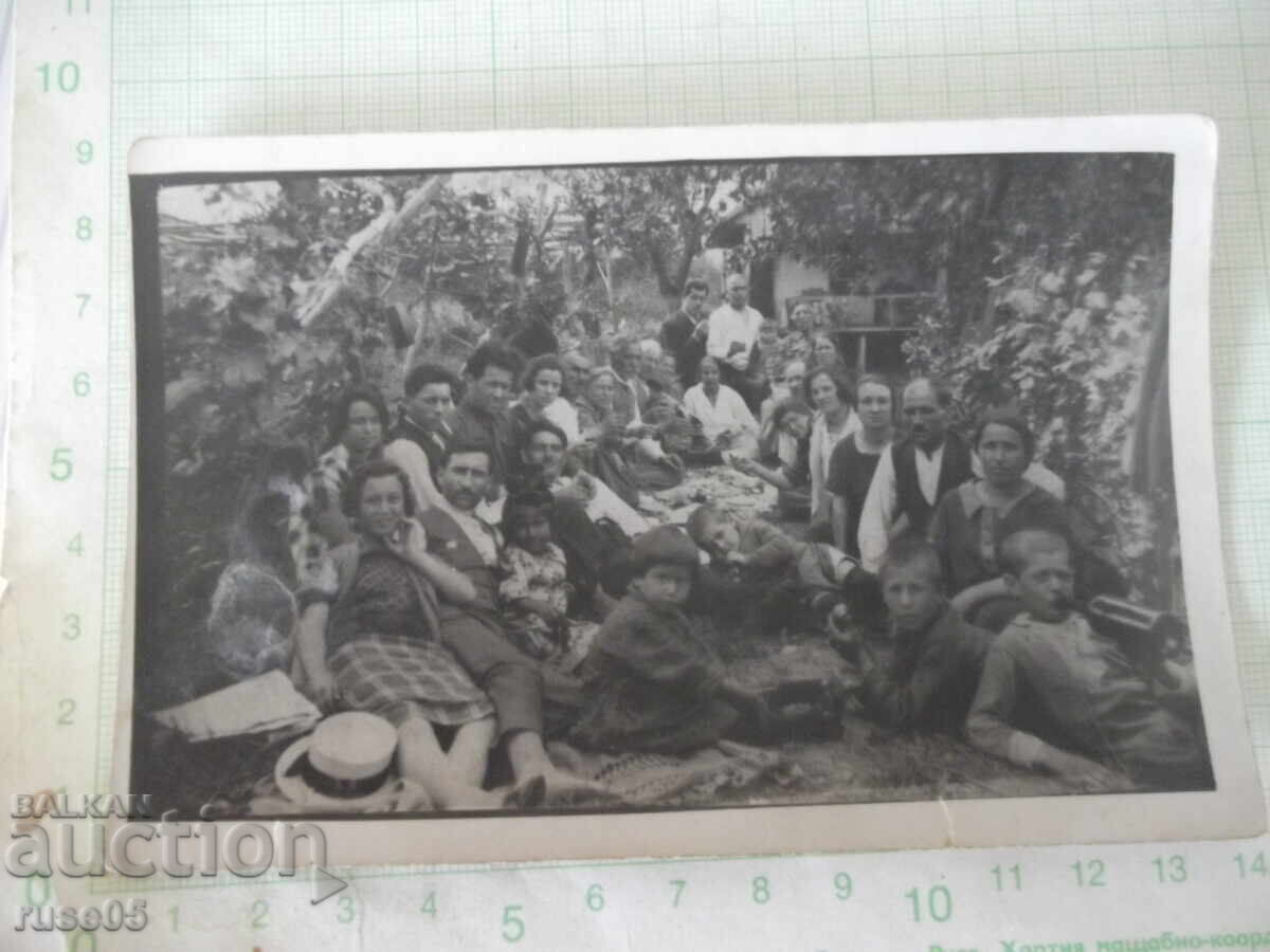 Fotografiya na zhiteli ot Gorna Oryakhovitsa na stara trapeza