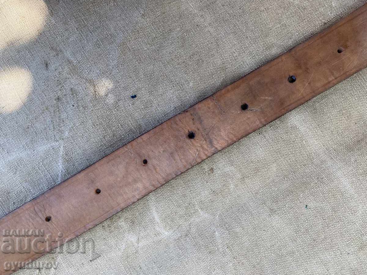 Auction  Strap