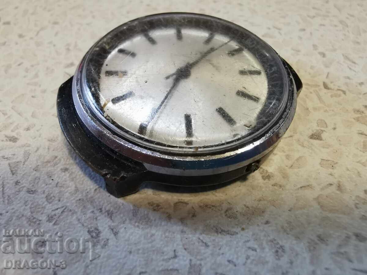 RACHETA cu preț € 10.00 | 19.56 BGN