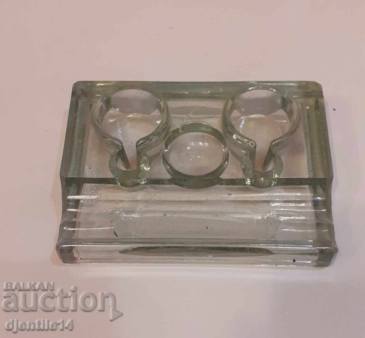 Glass inkwell