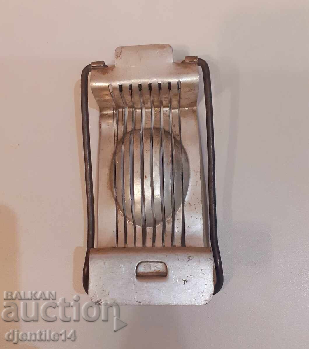 Aparat pentru ouă cu preț € 20.00 | 39.12 BGN