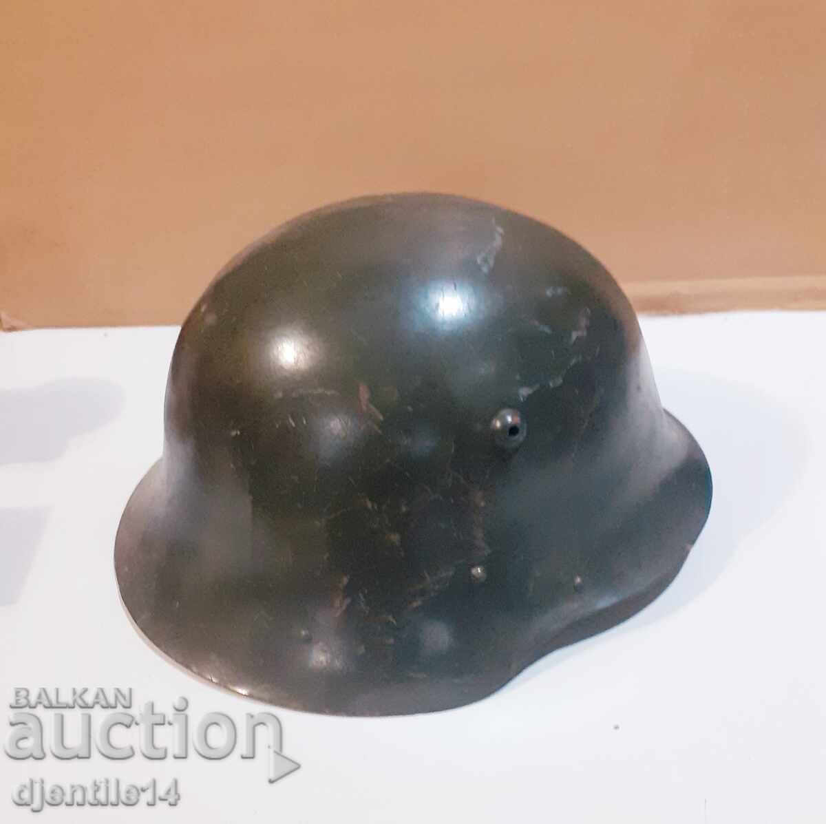 Cască militară veche - 5