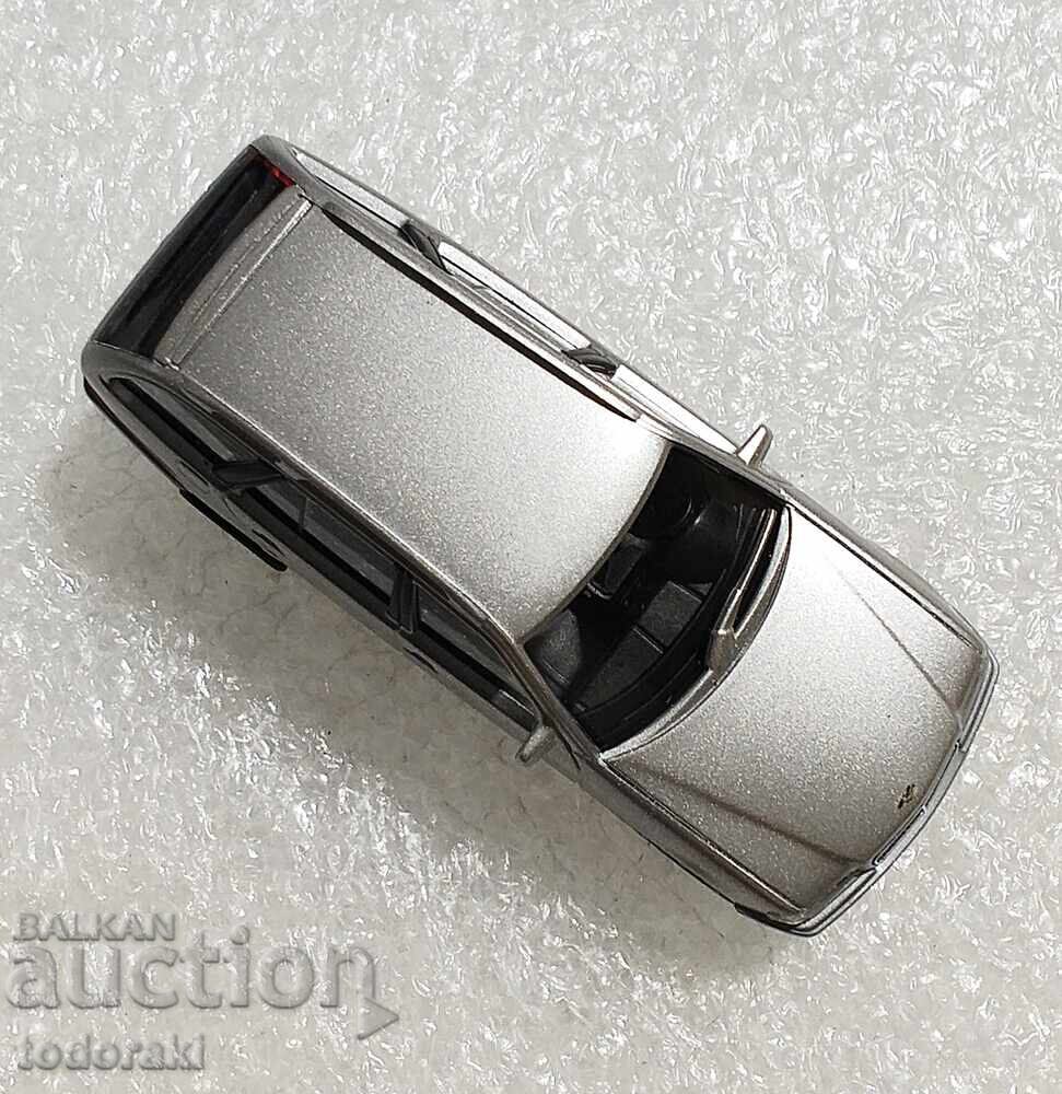 Herpa Mercedes Benz Clasa C 1:87 Mercedes Benz Herpa cu preț € 7.00 | 13.69 BGN