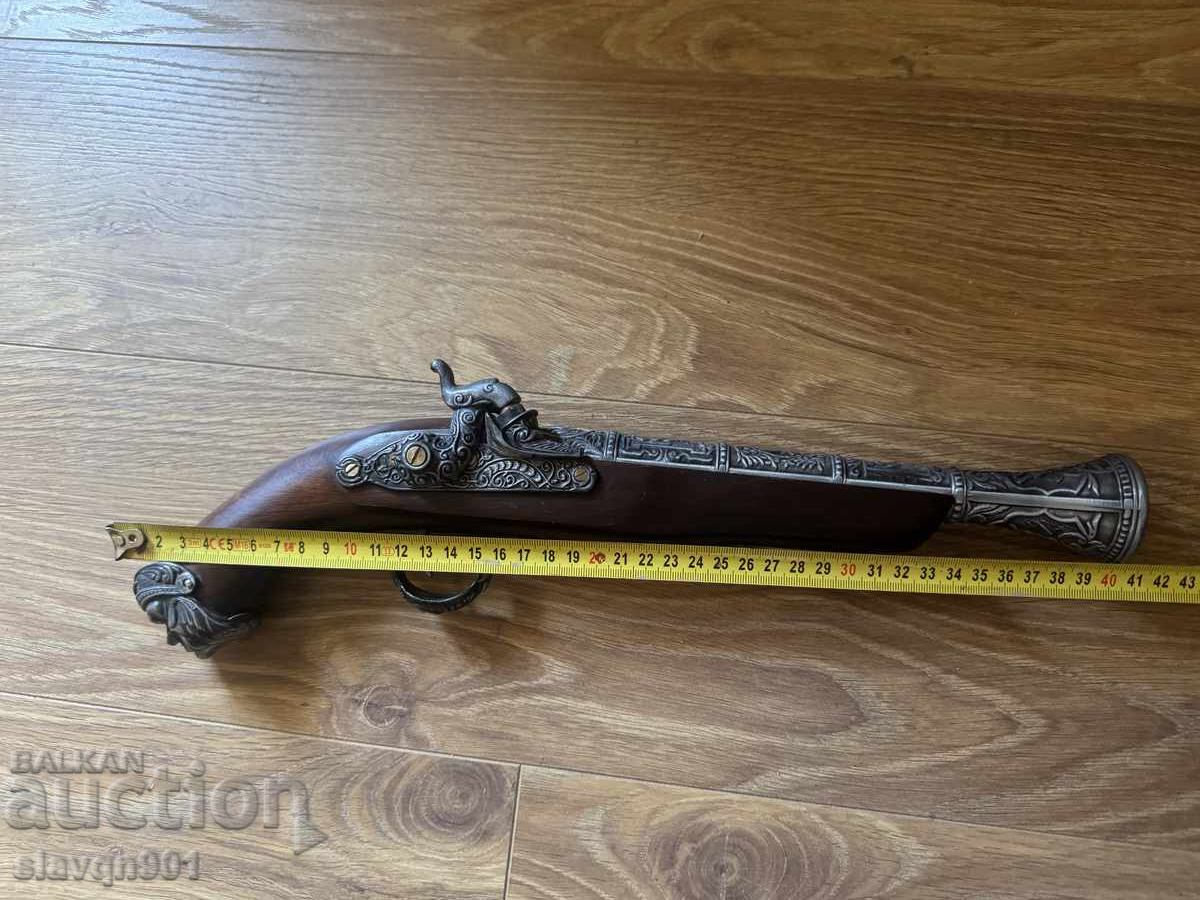 Pistol decorativ - 6