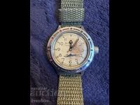 Vostok Amphibia Komandirskie funcțional