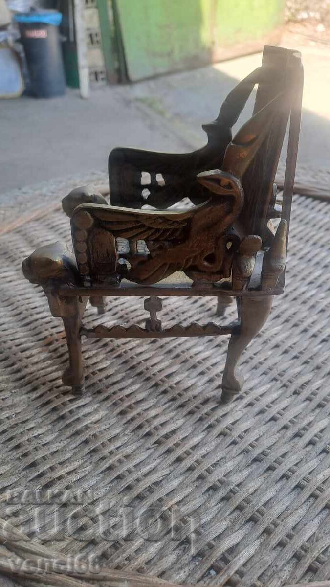 Δημοπρασία Ορειχάλκινη καρέκλα - μακέτα