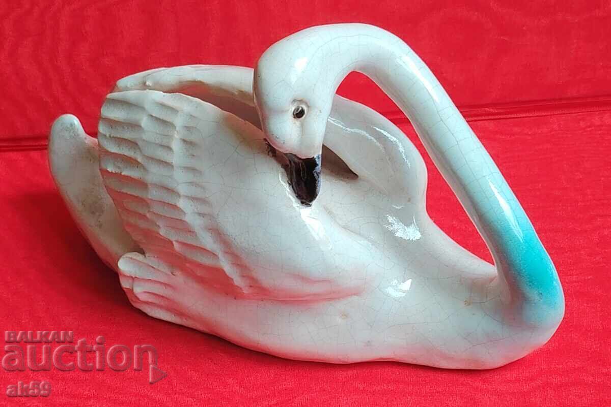 „Lebădă” - ceramică, sculptură mică