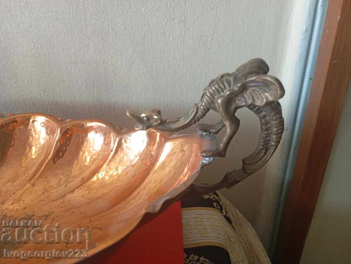 Αντίκα κούπα, φρουτιέρα με τιμή € 65.00 | 127.13 BGN