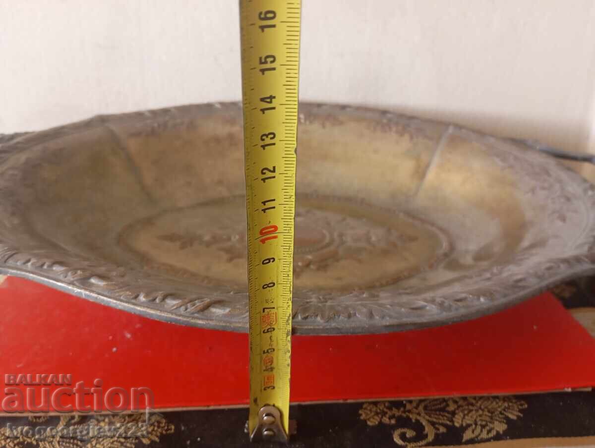 Bol argintat, fructieră Art Deco cu preț € 65.00 | 127.13 BGN