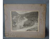 Fotografie veche pe carton rigid, construcția podului de la Kresna