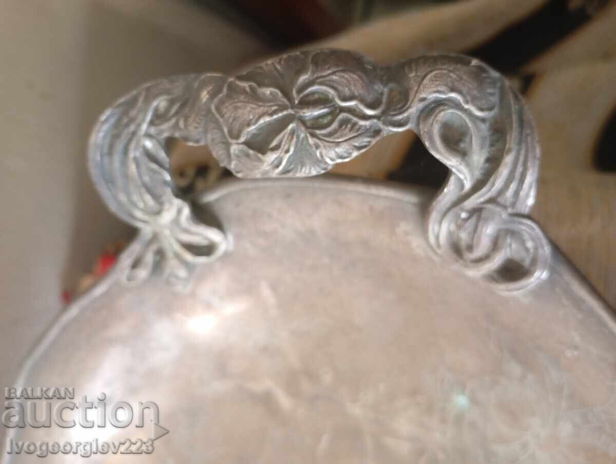 Auction  Art Deco silver-plated fruit bowl