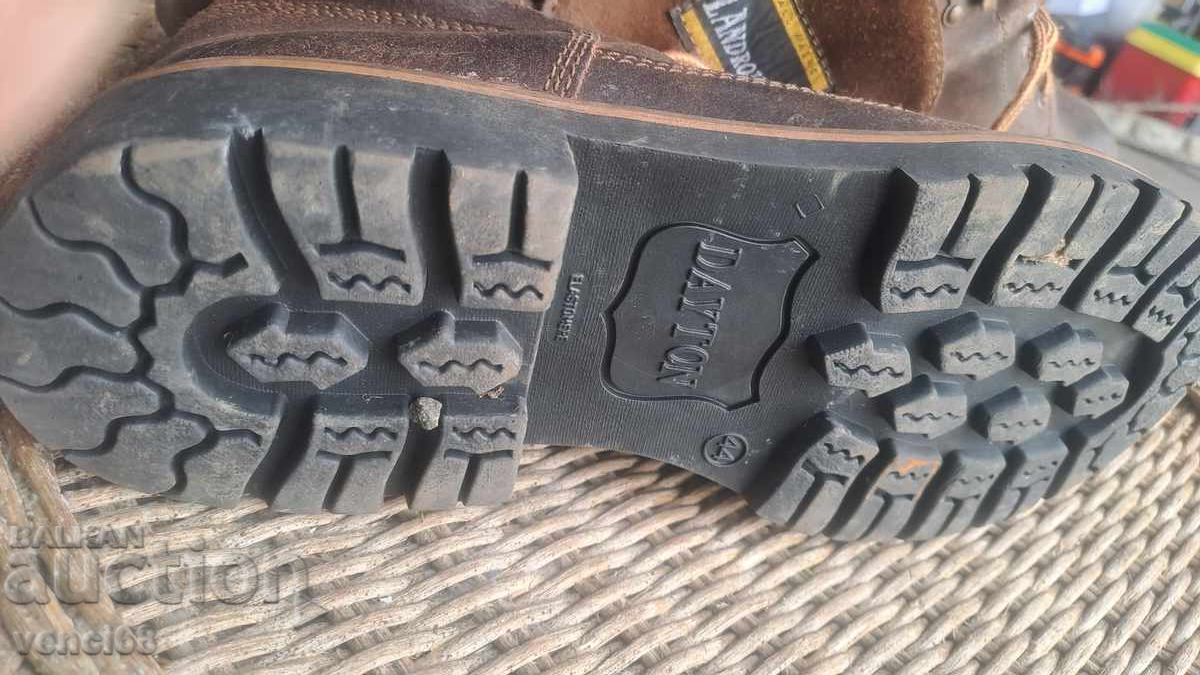 Аукцион Кожени обувки