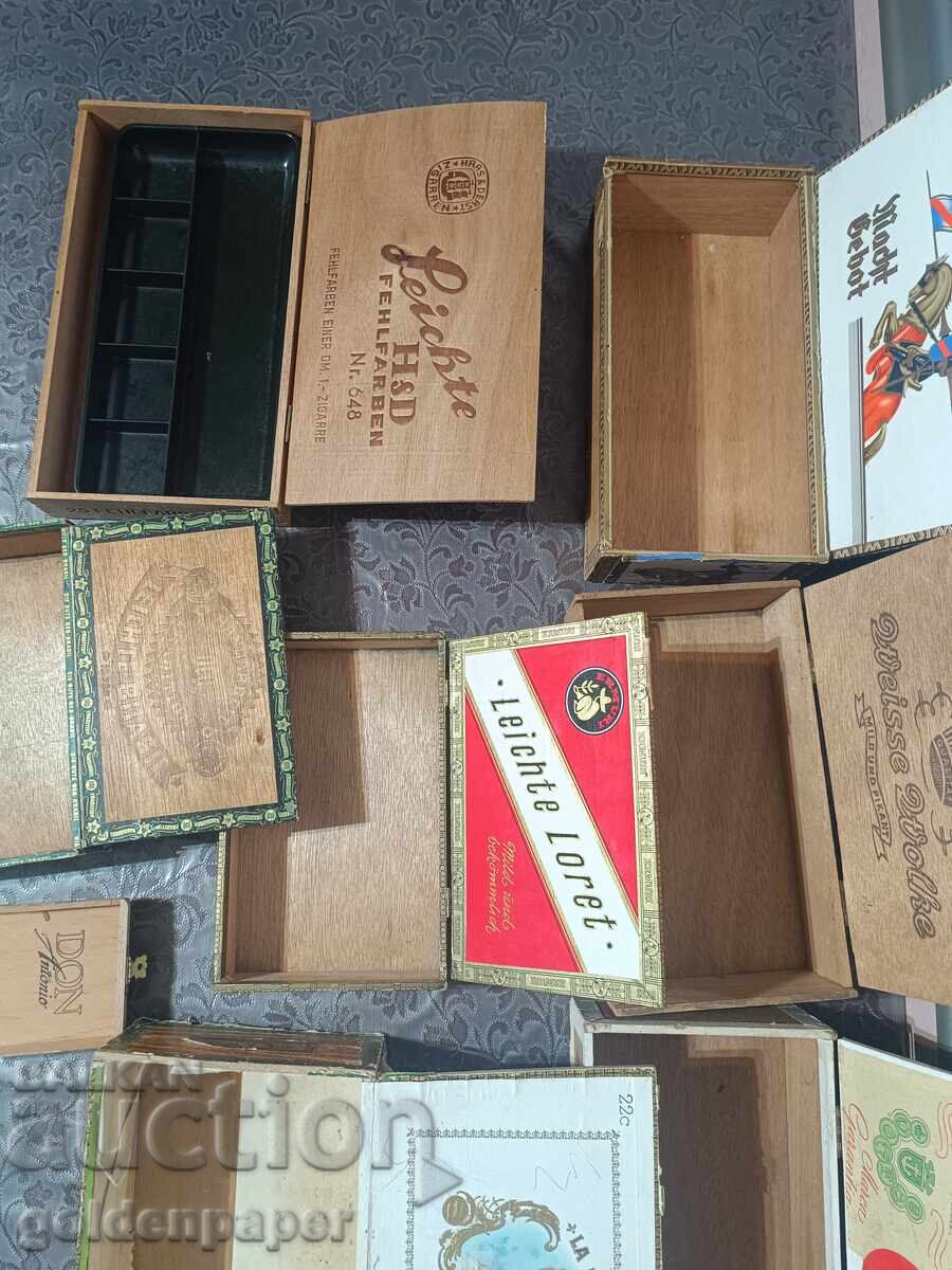 Δημοπρασία Εκποίηση Νο 11 Κουτιά από πούρα